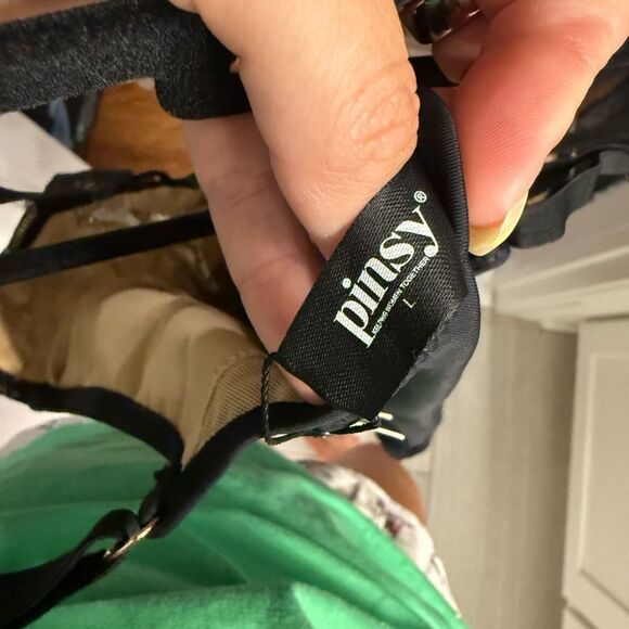 Pinsy Lace Shapewear Bodysuit - Picture 7 of 9